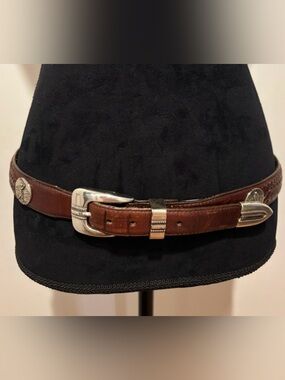 Vintage Onyx by Brighton Brown Leather & Silver Concho Golf Theme Belt Size